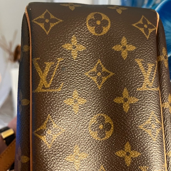 ⭐️Louis Vuitton Monogram Cite GM shoulder bag, excellent condition, authentic - Picture 12 of 16